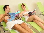 Relaxen im Hallenbad des Hotel ROYAL X – Seevilla Cattina – Urlaub im Appartment am Millstätter See in Kärnten