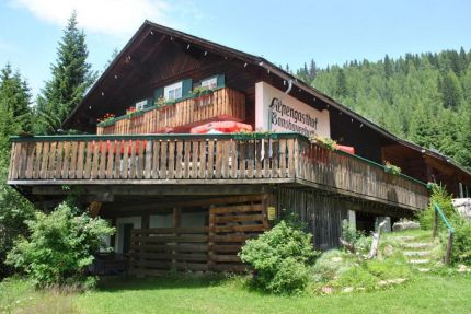 Hausbauerhütte am Tschiernock – Wanderurlaub – Urlaub in Kärnten am See – Urlaub am Millstätter See – Goldeck – Wanderurlaub – Urlaub in Kärnten am See – Urlaub am Millstätter See – Seevilla Cattina